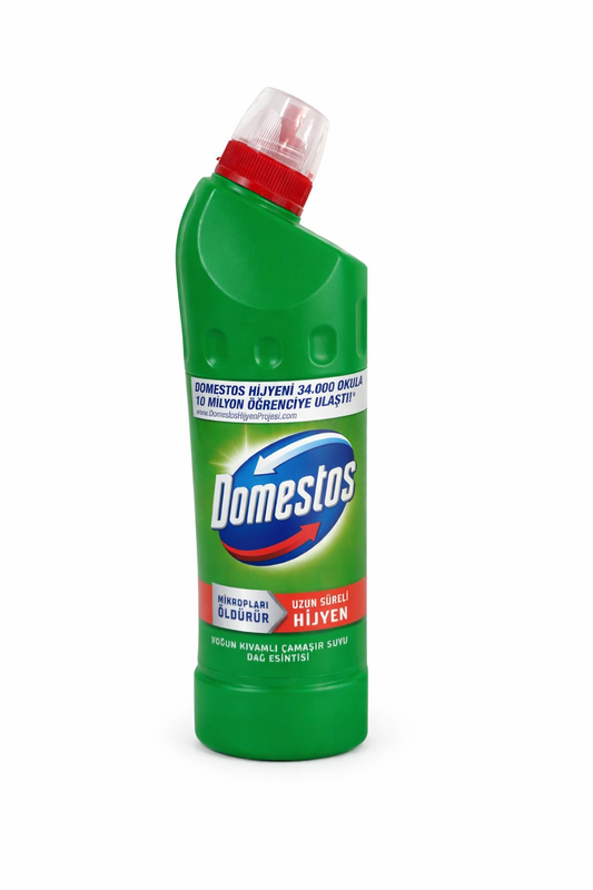 Domestos Soluție Igienizantă Concentrată, Prospețime Pin, Curățare Puternică 750 ml